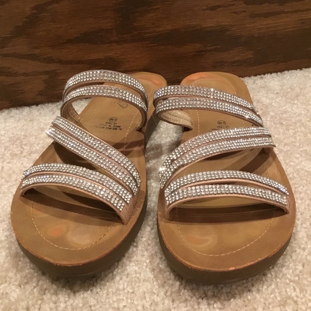 Y Not? Rhinestone Sandals - Picture 3 of 10